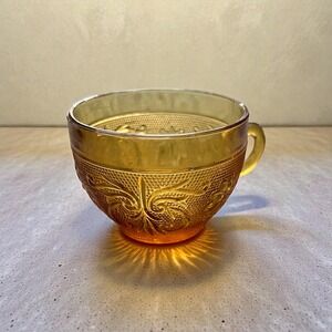 Vintage Indiana Tiara Glass Amber Sandwich Pattern Teacup Set of 4